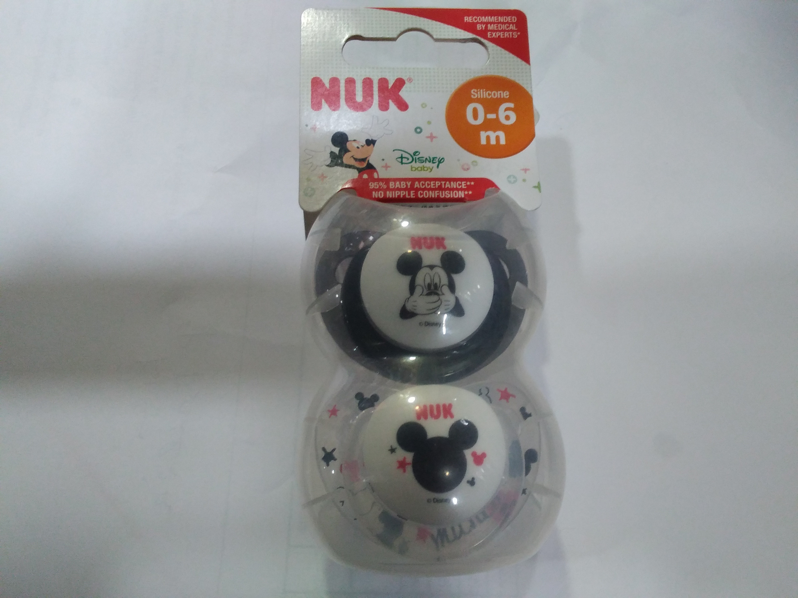 Izpārdošana! SU28 Nuk Disney Mickey, silikona māneklītis 1.izmērs (0-6mēn.), 2gb.