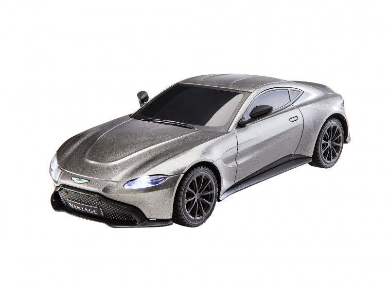 24658 Revell Р/У Aston Martin Vantage